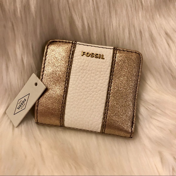Fossil Handbags - 💥LOWEST PRICE! <FOSSIL>Gold Glitter Bifold Wallet